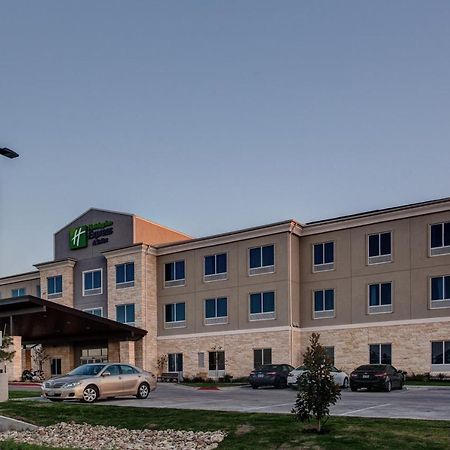 Holiday Inn Express & Suites Gatesville - N. Ft Hood By Ihg Экстерьер фото